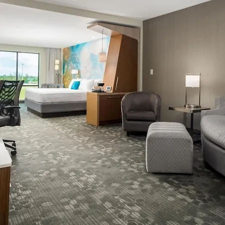 Courtyard By Marriott Houston Northeast Hotel Exterior photo